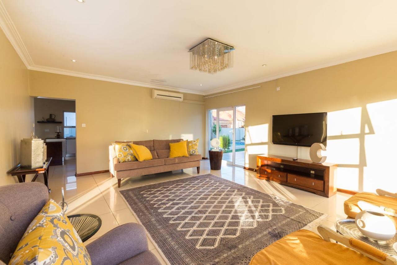 The Studio Guesthouse Gaborone Ngoại thất bức ảnh